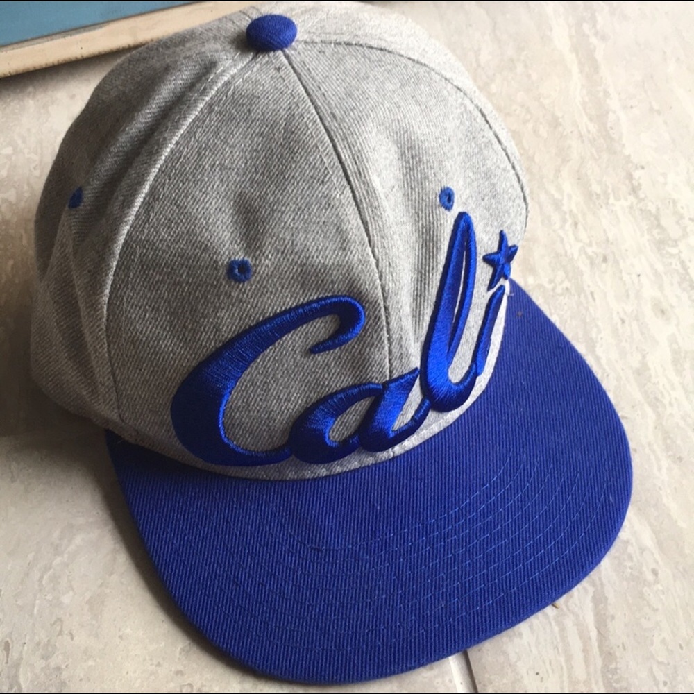 Cali Gray/Blue Cap/Hat -Excellent Cond. Adjustable